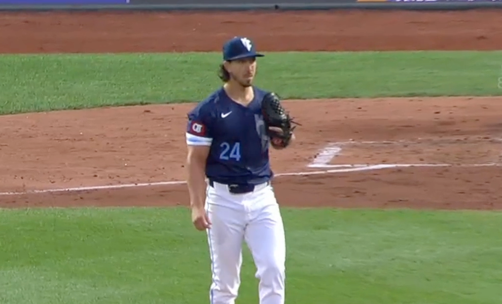 Michael Lorenzen signs up for a return engagement with the Royals