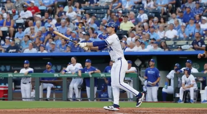 Having a blast! The Royals sweep away the Pirates