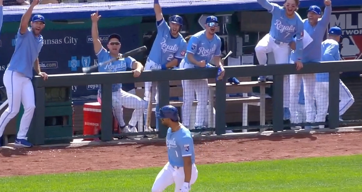 Melendez and the Royals sweep away the Sox